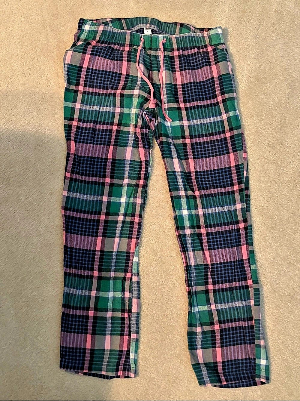 Old Navy Mid-Rise Plaid Flannel Pajama Pants Navy, Green & Pink | Size Medium